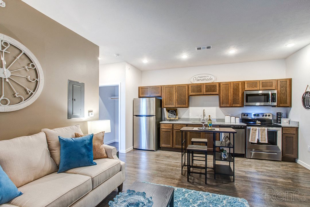 Lofts At Fox Ridge Apartments